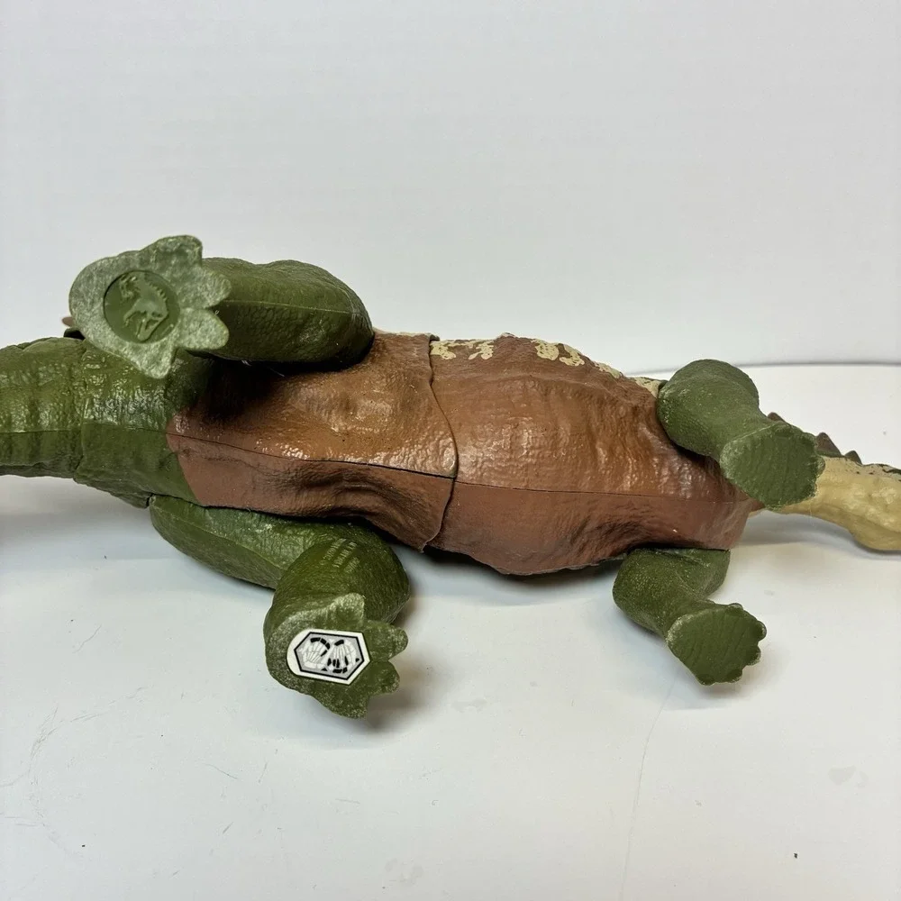 Jurassic World Camp Cretaceous Dino Escape STEGOSAURUS Mega Destroyers Dinosaur